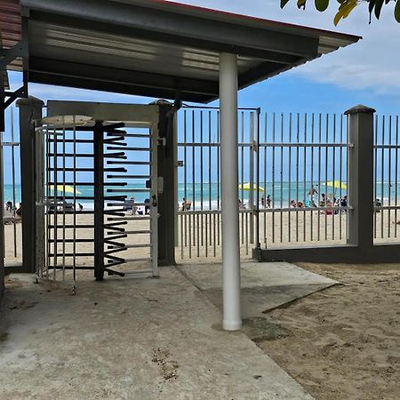 Steps From Foxwoods- Beachfront Retreat With Pools San Juan Eksteriør bilde